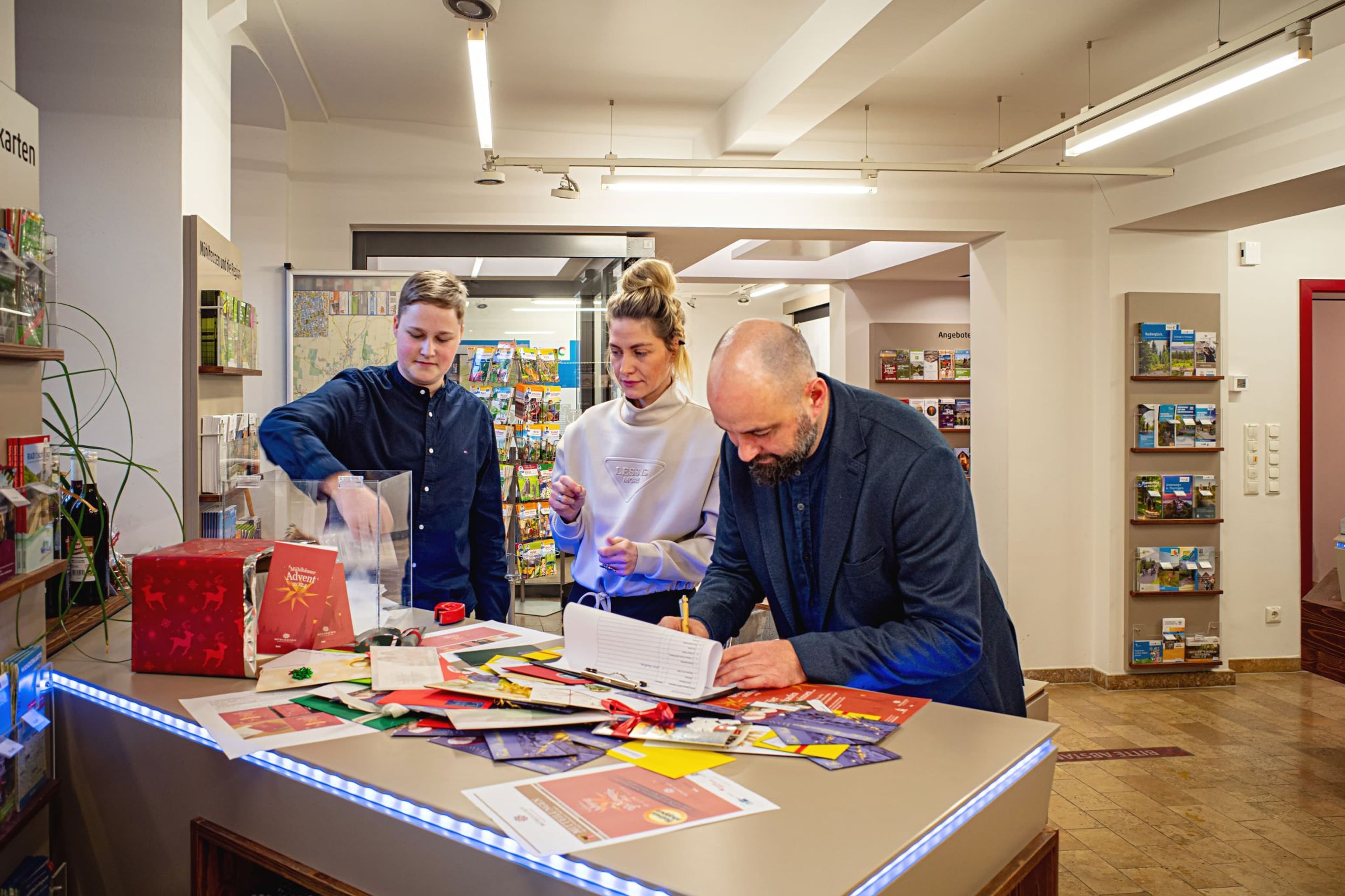Mühlhausen feiert Weihnachten: So viele Gewinner beim Wichteln!