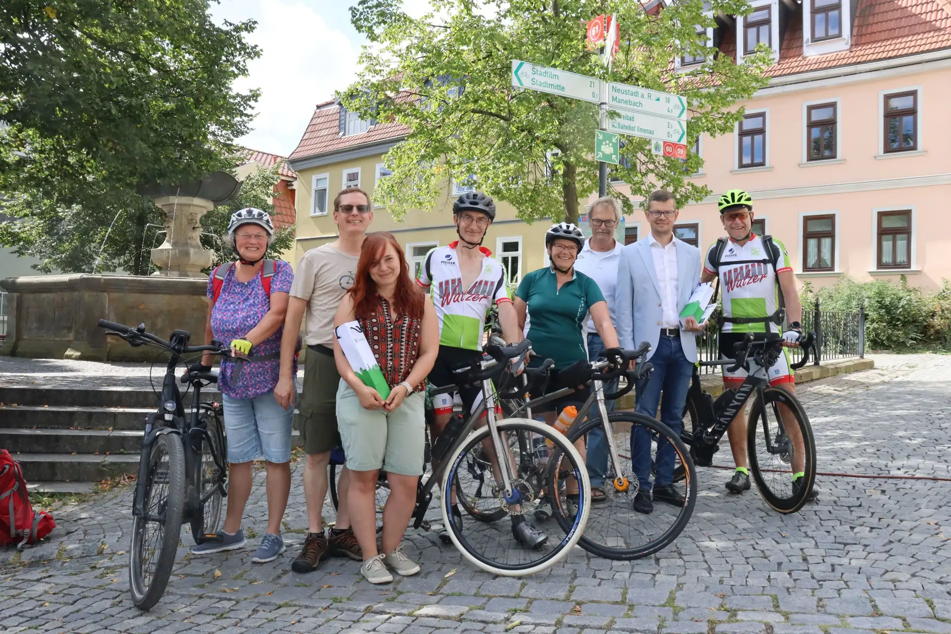 30 Jahre Städtepartnerschaft: Homburger Delegation radelt nach Ilmenau