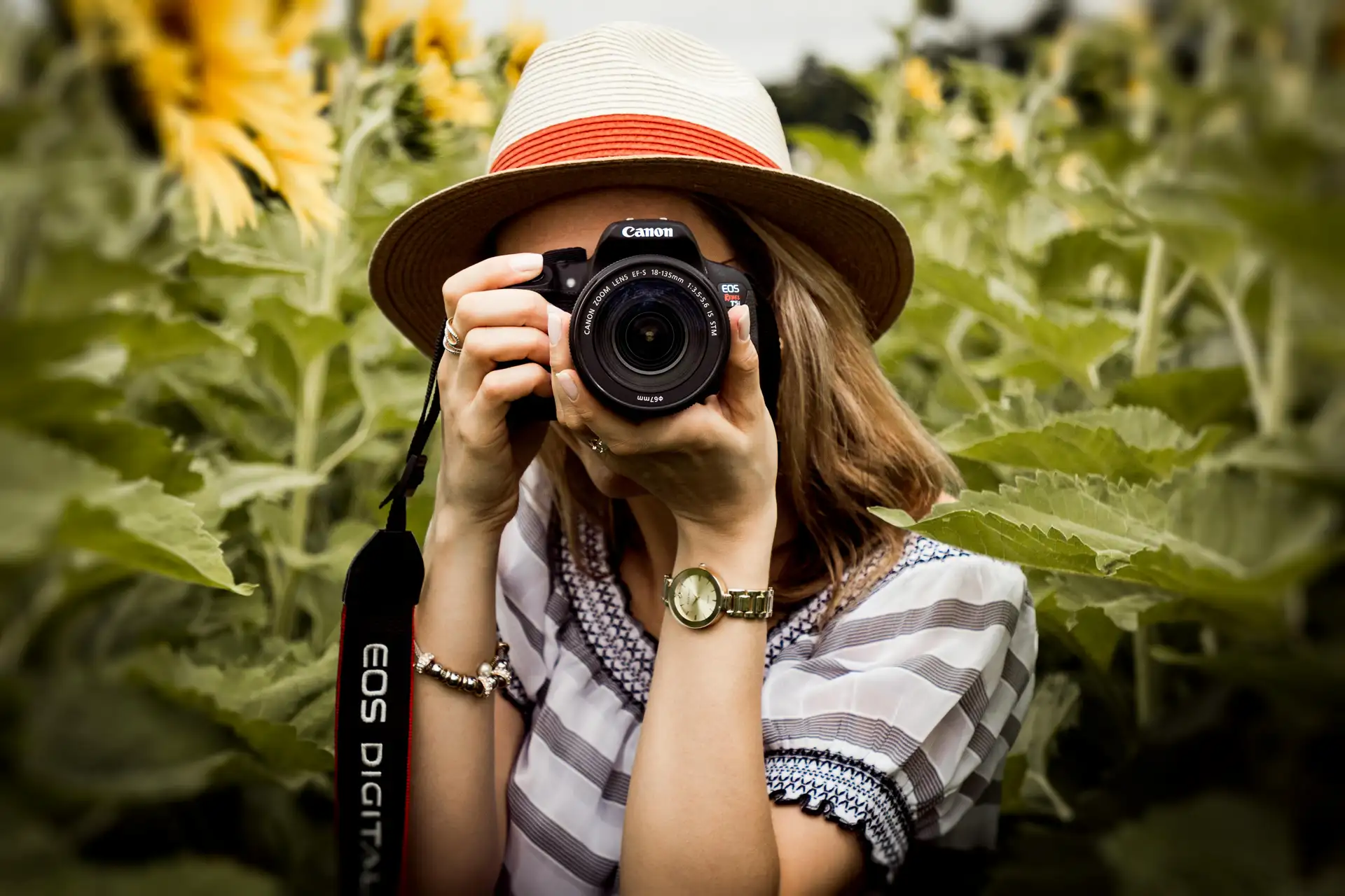 Porträtfoto im Rahmen eines Fotoshootings des Jugendamts.