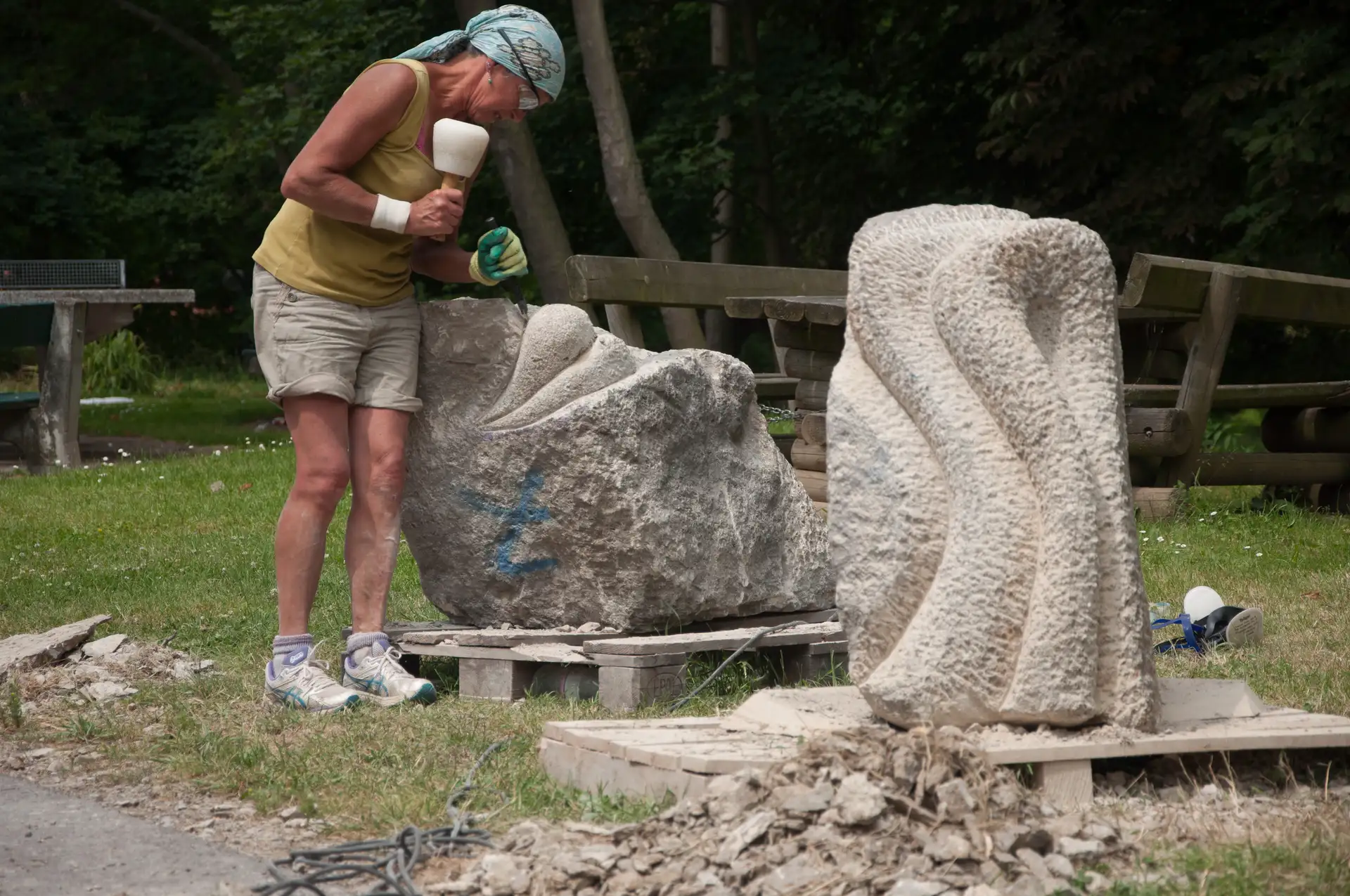 Skulpturensymposium 2026: Offene Werkstatt im Schlosspark Behringen